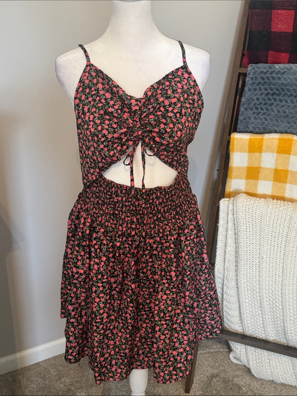Tie-Front Cutout Floral Midi Dress in Black and Pink